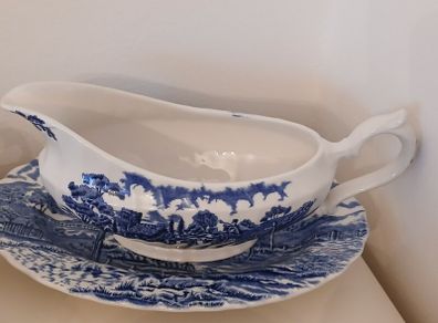 Myott Royal Mail Gravy  Bowl and Underplate Set