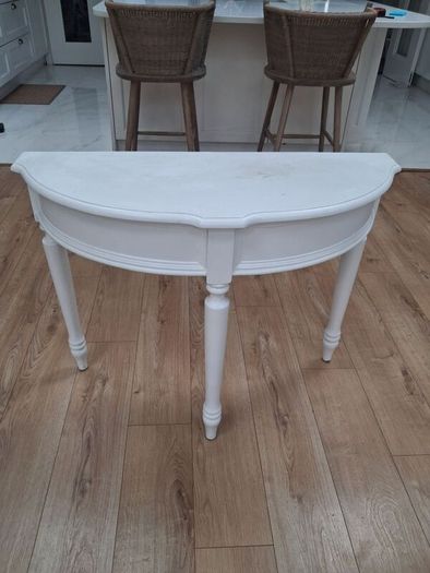 console table - 96cm width, 75cm height, 37cm depth