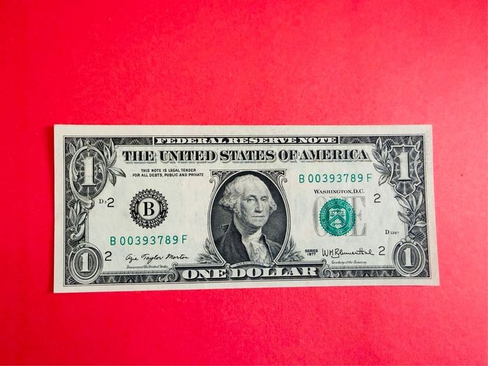 Usa  1 Dollar  1977  Letter  ( B2 ) NEW YORK  ( Uncirculated )