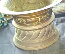 Antique chased Brass Jardiniere Planter with engraved details, Postage Available or Collection
