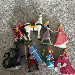 8 Sleeping Beauty Figurines