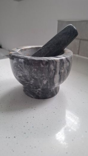Mortar and pestol