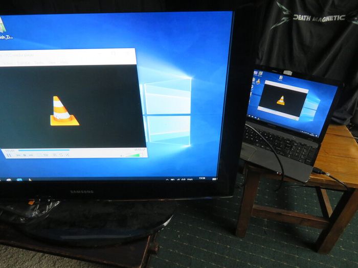 32 Inch Samsung TV (HDMI, no remote)
