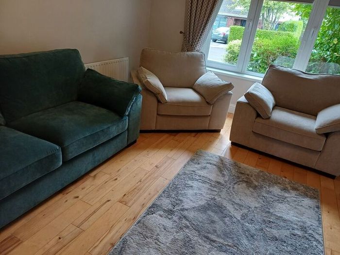 sofa and 2 armchairs for sale 6 months old