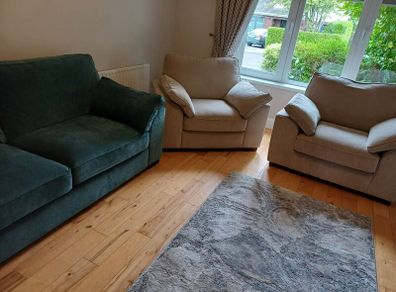 sofa and 2 armchairs for sale 6 months old