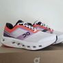 On Clouds Running shoes Image 5