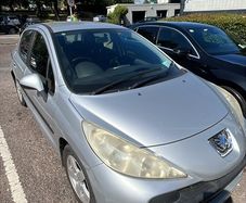 2007 Peugeot 607