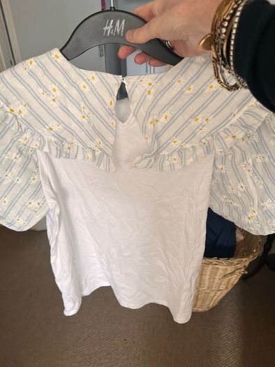 Puffed sleeve t-shirt