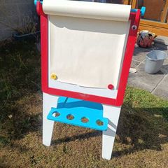 Kids Easel