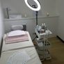 Lash bed / beauty bed Image 2