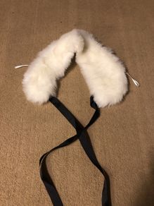 White neck decoration
