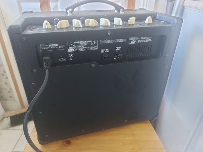 VOX Valvetronix VT15 AMP, working great and in excellent condition
