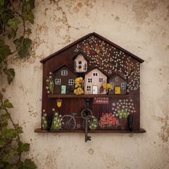 Handcrafted wooden key holder!