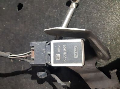 Bmw 5 6 Series E60 E61 E63 E64 Headlight Level Sensor 6778809
