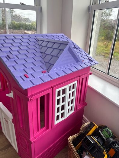 little tikes playhouse