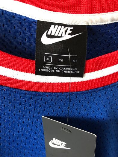 Nike mens basketball top