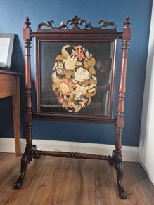 Antique Victorian Rosewood Fire screen, Fine Berlin Woolwork Embroidered Panel.