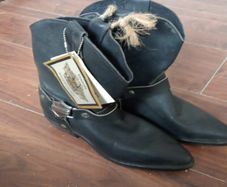 ladies Harley Davidson boots