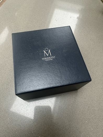 Mikimoto Jewellery Stand / Ring holder