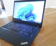 Lenovo ThinkPad T480S Slim Version Windows 11 Ultrabook