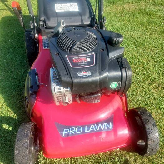 Selfdrive lawnmower
