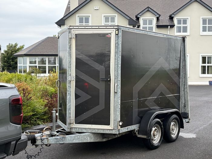 8x5 Ifor Williams Box Trailer
