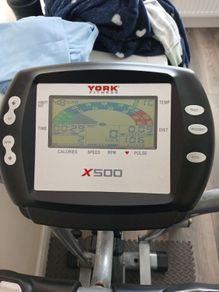 York Fitness 500 Cross Trainer