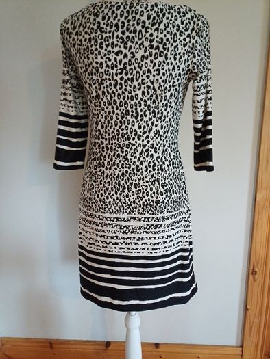 Size 10 Black and White Dress