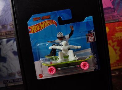 Skate Grom ! Tony Hawk ! from HW Sports Series ! Sealed ! by Mattel / Hot Wheels !