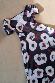 Dress - Quiz Size 8