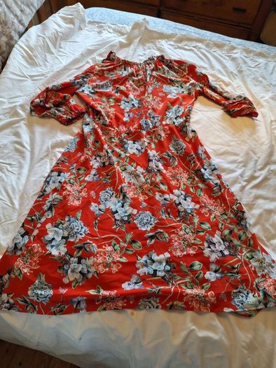 Ladies Red Floral Dress