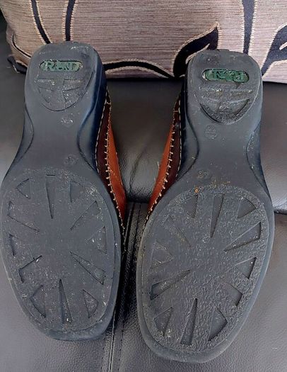 Ladies Shoes