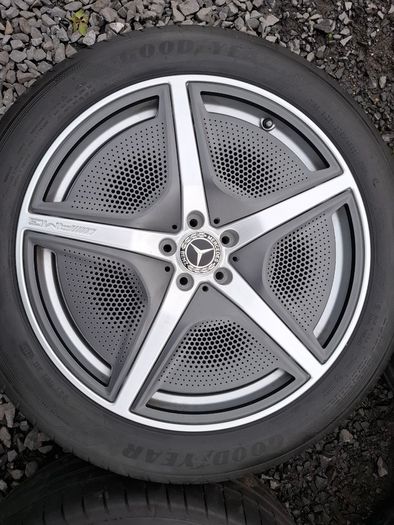 21" Genuine Mercedes EQS SUV Amg Alloys with tyres