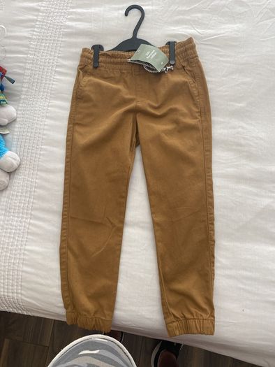 boys chinos beigh new
