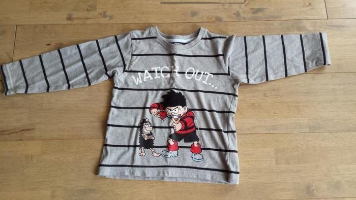 Boys top age 3 - 4