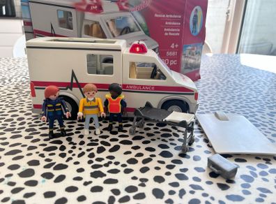 playmobil ambulance