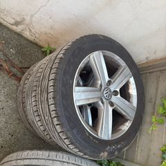 VW Golf Alloys & Tyres
