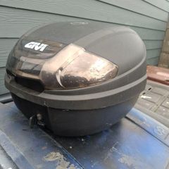 Givi Top Box