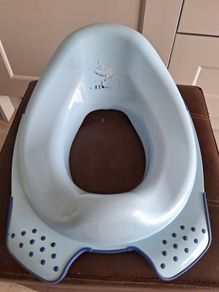 Kids toilet seat