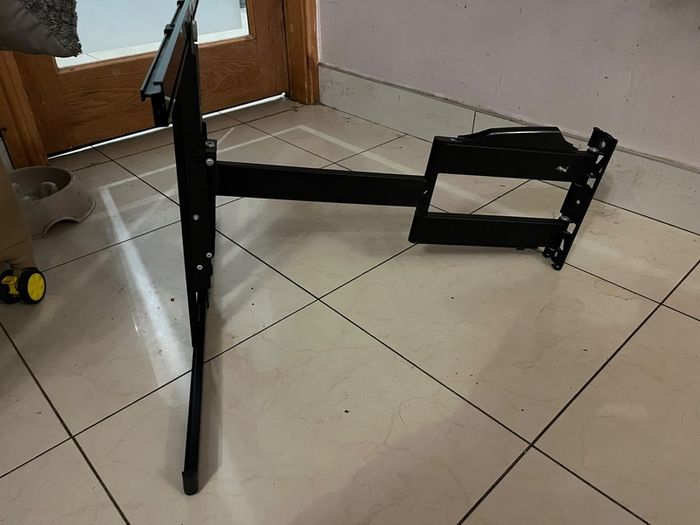 TV wall bracket