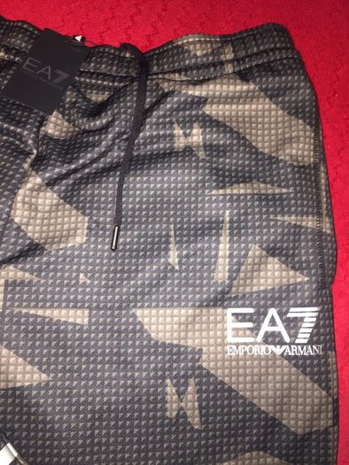 Emporio Armani Vigor EA 7 men's bottoms