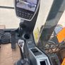 2020 Hyundai HX130 digger Image 4