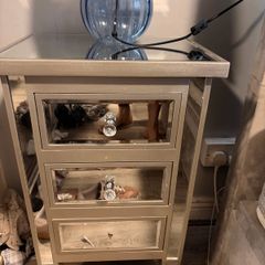 full mirrored bedroom set
