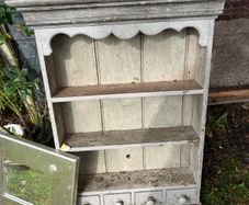 Wall cabinet