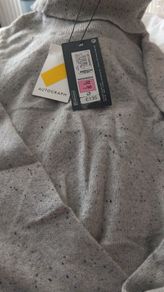 Brand new woman's jumper