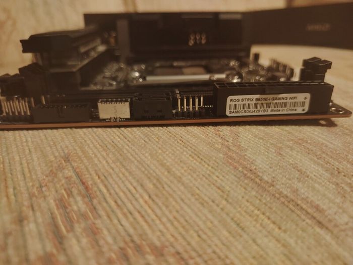 ROG Strix B650E-I Gaming WiFi AM5 Motherboard