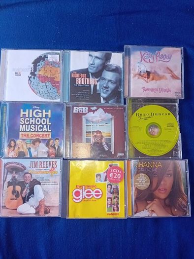 Large Collection Of 240+ Original Music CDs - One Lot.