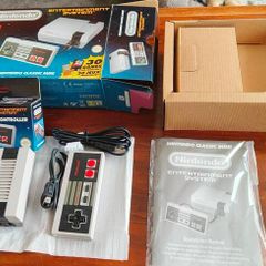 Nintendo Classic Mini - 2 Controllers included