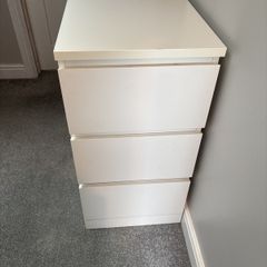 2 Ikea drawers
