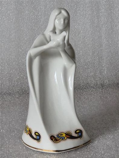 Royal Tara Galway Harmony figurine